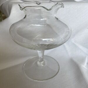 Vintage Princess House Scalloped Top Pedestal Footed Base